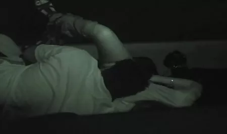 Три лесбіянки грають з дітьми секс з дівчиною в красивому білизна