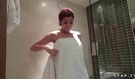 Джей взяв Тиган красиве сексвидео Кайлі Джеймс, мати, покарання